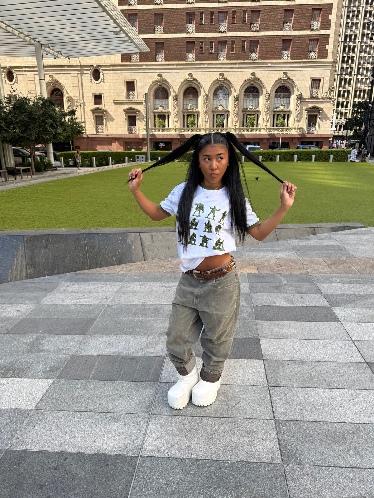 HARD HAT RINGER TEE